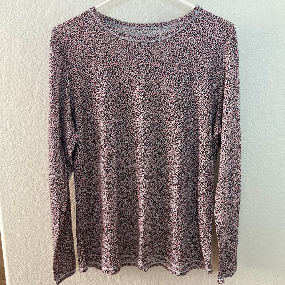 NWOT Cuddl Duds Pink Cheetah Print Top